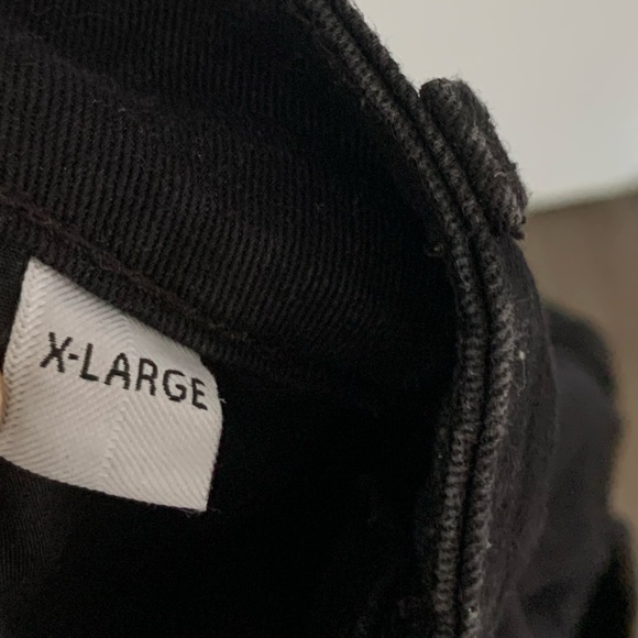 Men’s Jean Short - Picture 3 of 4